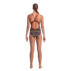 Funkita Damen Badeanzug Fire Tribe Diamond Back 7 Funkita Damen Badeanzug Fire Tribe Diamond Back -Schwimmausrüstung Funkita Damen Badeanzug Fire Tribe Diamond Back 42 03