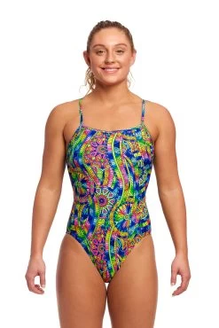 Funkita Damen Badeanzug Spin The Bottle Single Strap -Schwimmausrüstung Funkita Damen Badeanzug Jungle Town Single Strap 857 02
