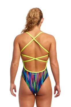 Funkita Damen Badeanzug Rain Down Strapped In 7 Funkita Damen Badeanzug Rain Down Strapped In -Schwimmausrüstung Funkita Damen Badeanzug Winning Streak Strapped In 859 03
