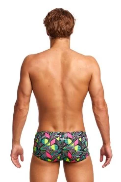 Funky Trunks Herren Out Dot Matrix Classic Trunks Badehose 7 Funky Trunks Herren Out Dot Matrix Classic Trunks Badehose -Schwimmausrüstung Funky Trunks Herren Out Beat It Classic Trunks Badehose 871 03